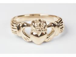  Claddagh Ring 